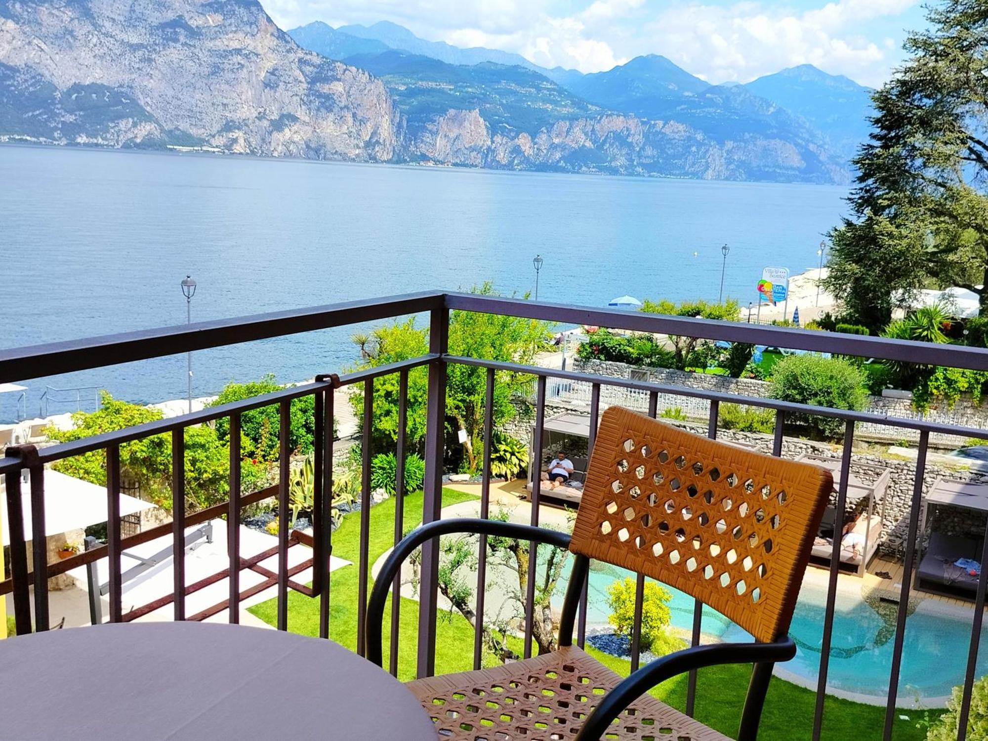 Lake Front Hotel Brenzone Εξωτερικό φωτογραφία